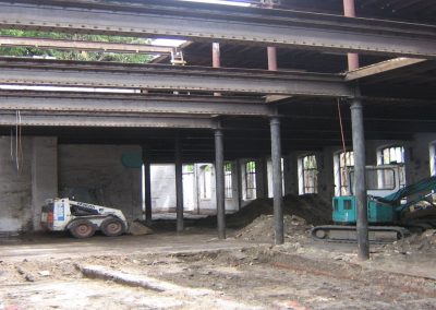Project Iepenville : verbouwing fabrieksgebouw tot lofts